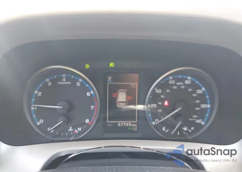 2018 Toyota Rav4 Xle z USA, uszkodzony, nr VIN 2T3WFREV6JW442859